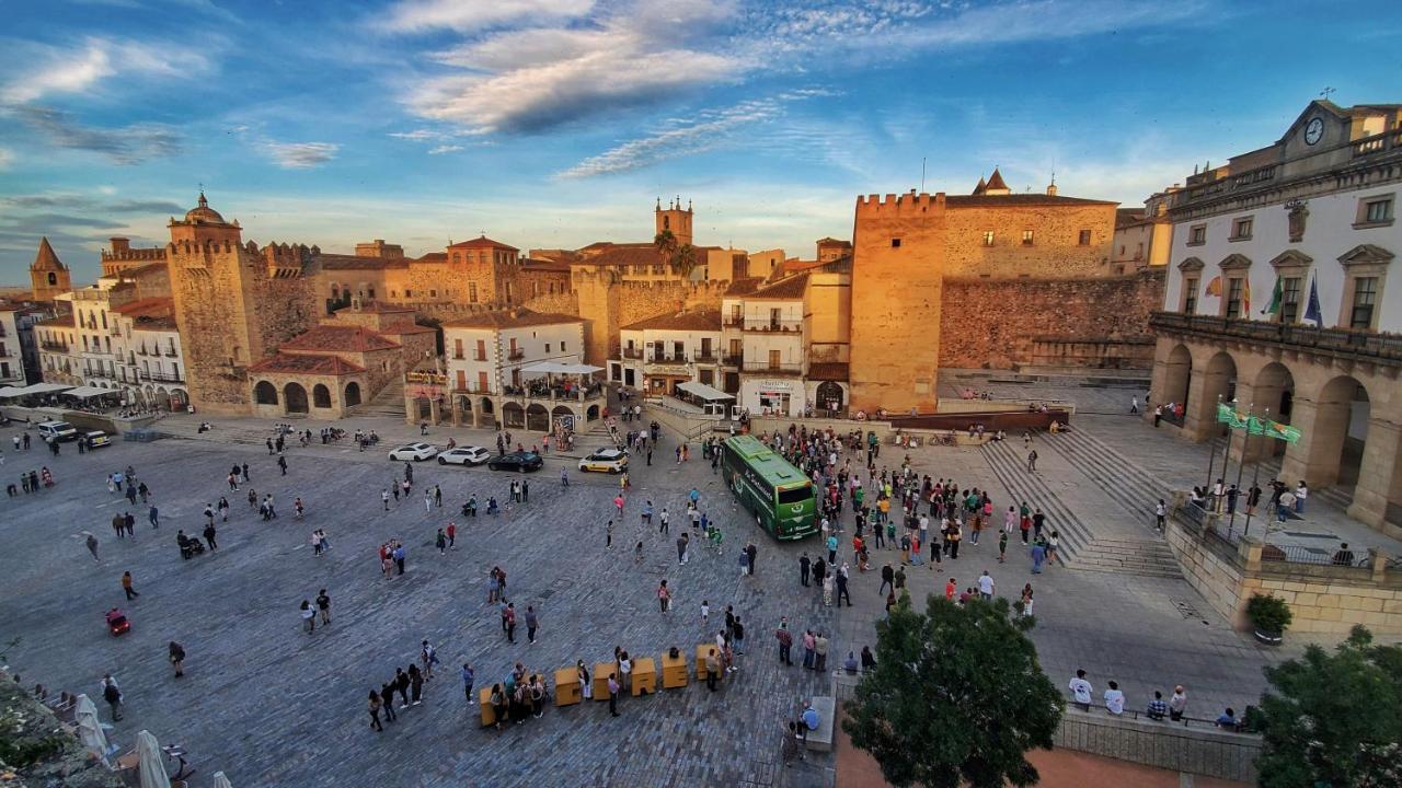 Hostal Martes Cáceres Plaza Mayor - Tercer piso SIN ascensor Exterior foto